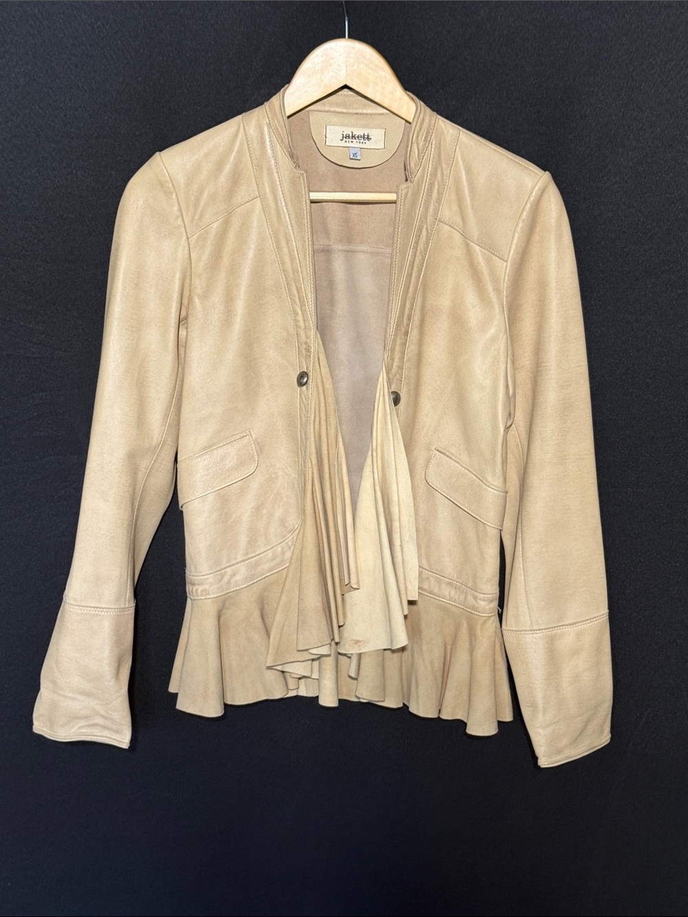 Jakett Beige Leather Ruffle-Hem Jacket